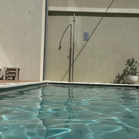 Alky Luxury Villa *